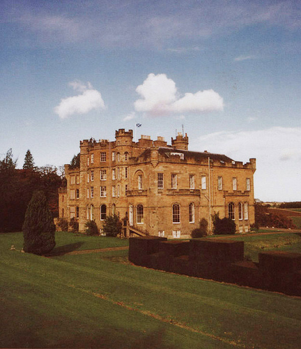 Oxenford Castle