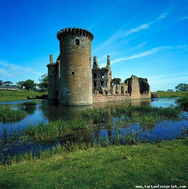 CAERLAVEROC Castle